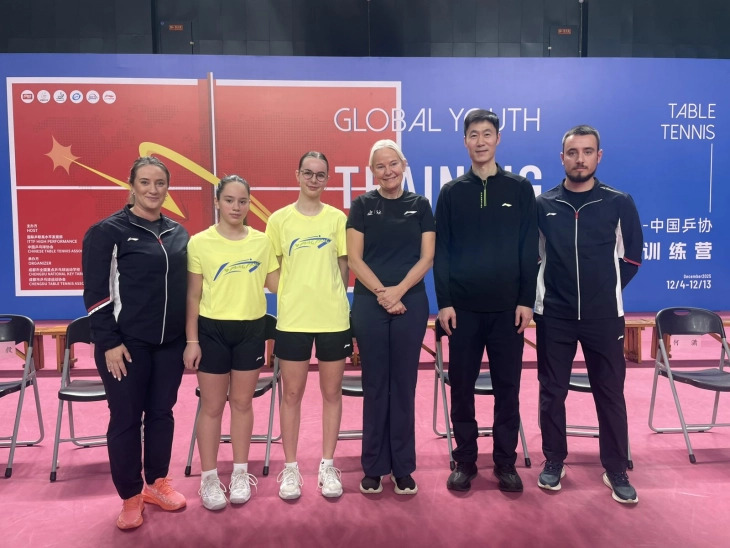 Crnogorske stonoteniserke na trening kampu u Kini